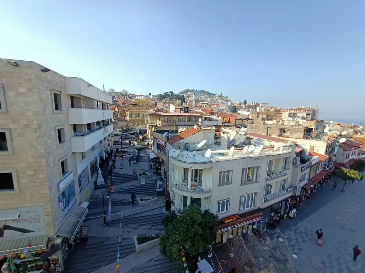 Flat For Rent At The City Center Of Kusadasi Apartment
