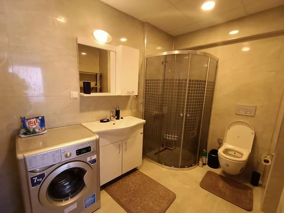 Flat For Rent At The City Center Of Kusadasi Appartement