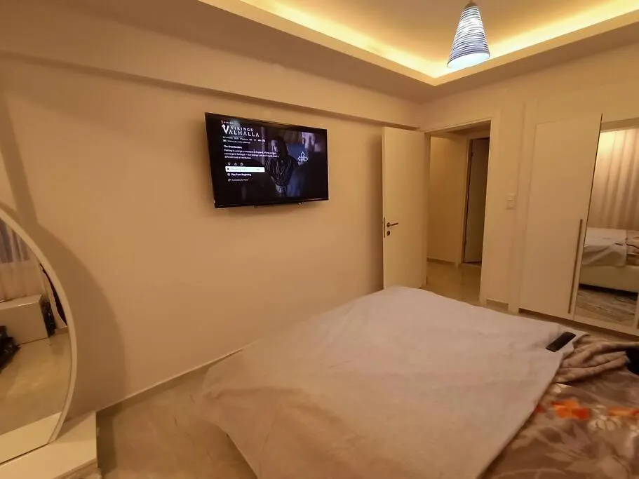 Flat For Rent At The City Center Of Kusadasi Appartement